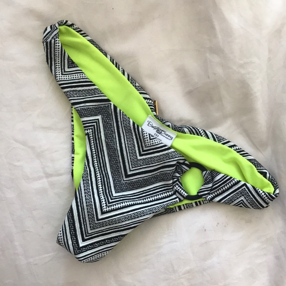 Beach Bunny Cheeky Bottoms Small